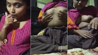 Dehati 19 Years Old Girl Fingering Pussy